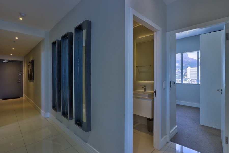 To Let 2 Bedroom Property for Rent in Cape Town City Centre Western Cape